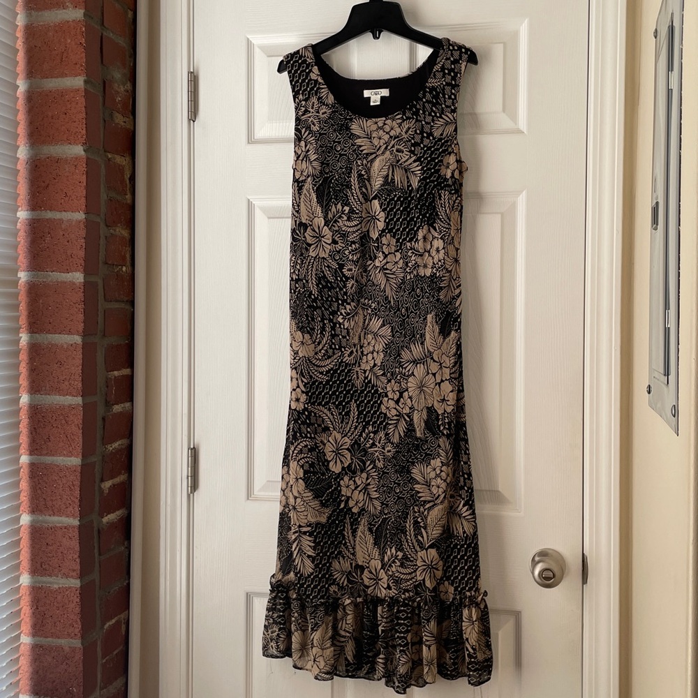 Cato Brand Tropical Floral‎ Maxi Dress with Ruffeled Bottom